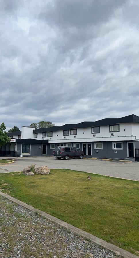 Canadas Best Value Inn Kelowna Kültér fotó
