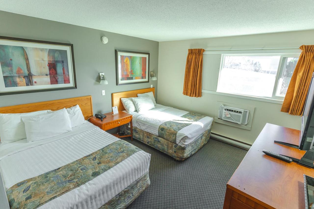 Canadas Best Value Inn Kelowna Kültér fotó